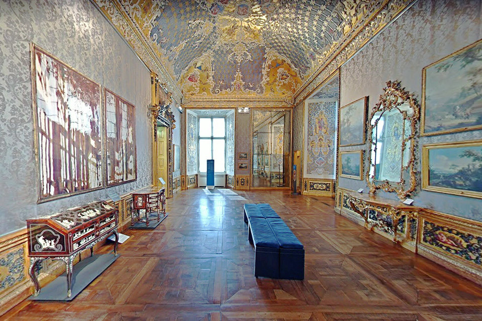 Pietro Piffetti, der Tischler Seiner Majestät, Madama Palace