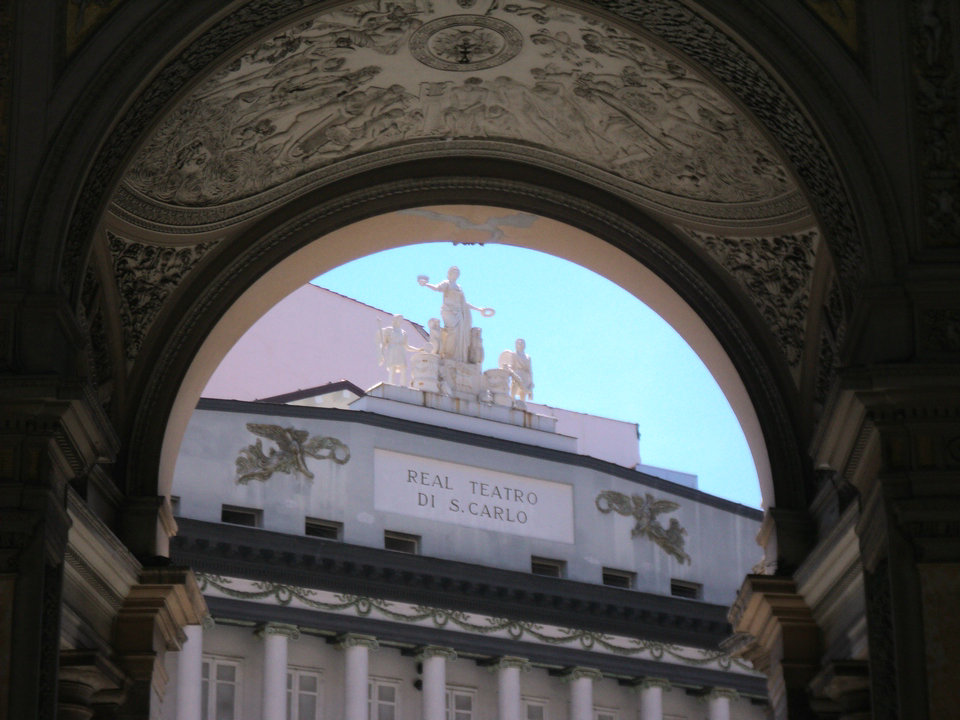 サンカルロ劇場、ナポリ、イタリア