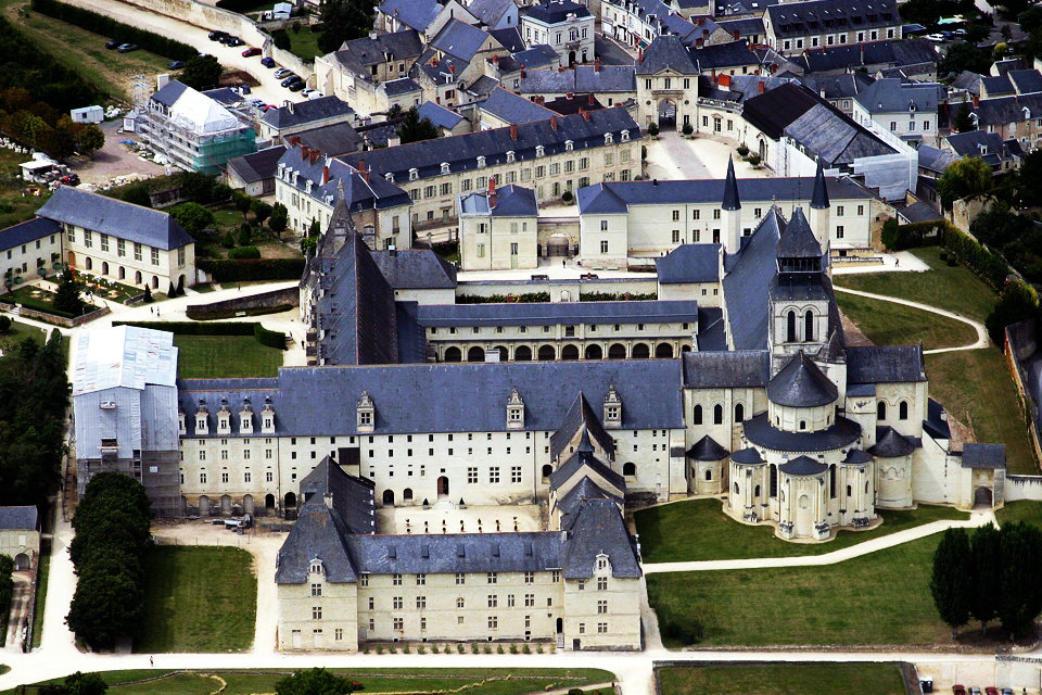 风弗洛修道院，法国安茹