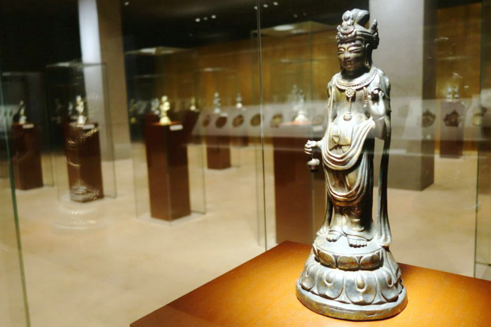 Horyu-ji Temple treasure gold copper Buddha, Tokyo National Museum