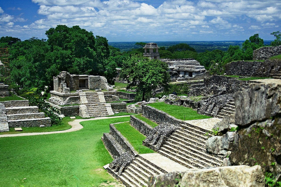 Мезоамериканская архитектура