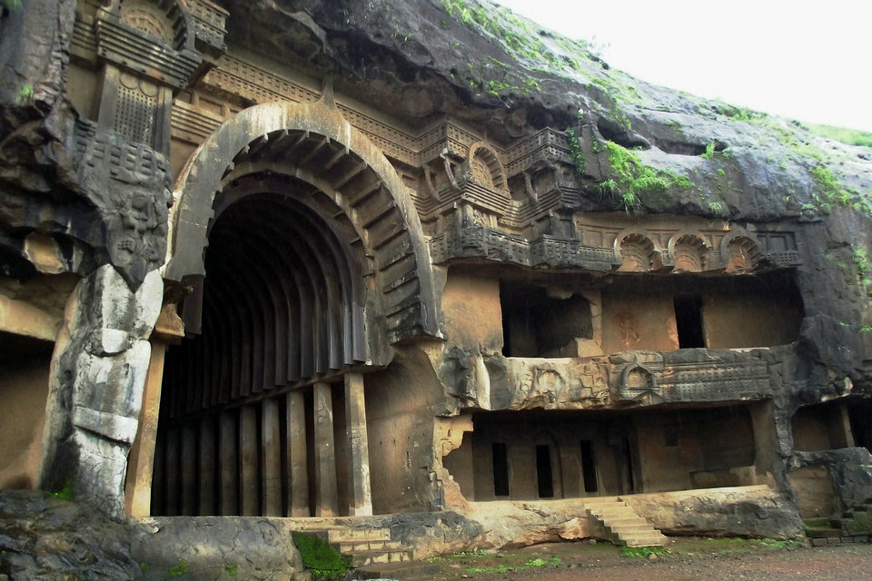 Cavernas de Bhaja
