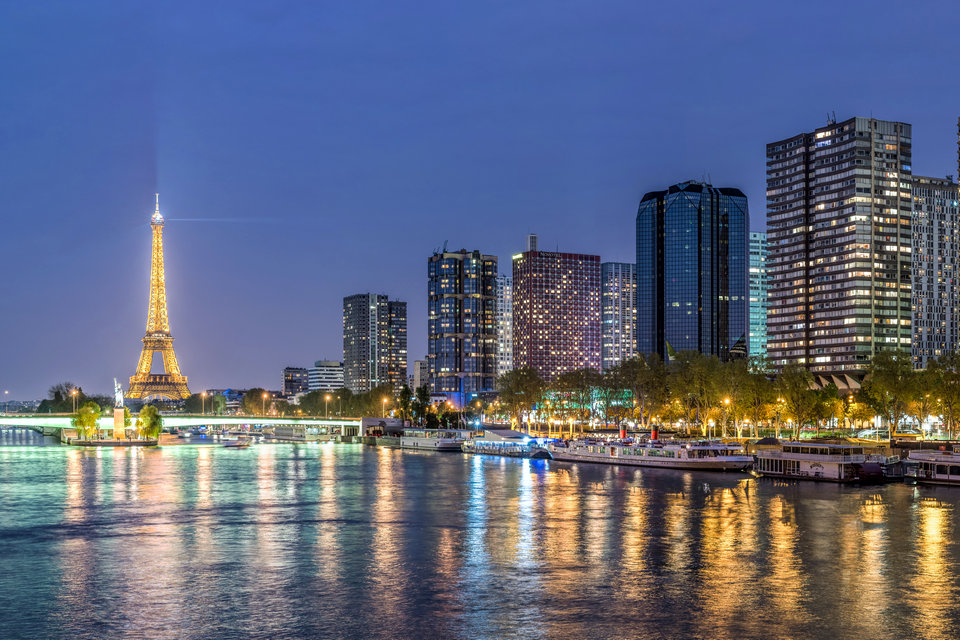 Contemporary architecture of Paris