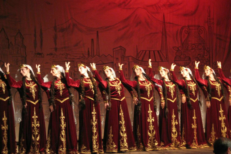 Armenischer Tanz