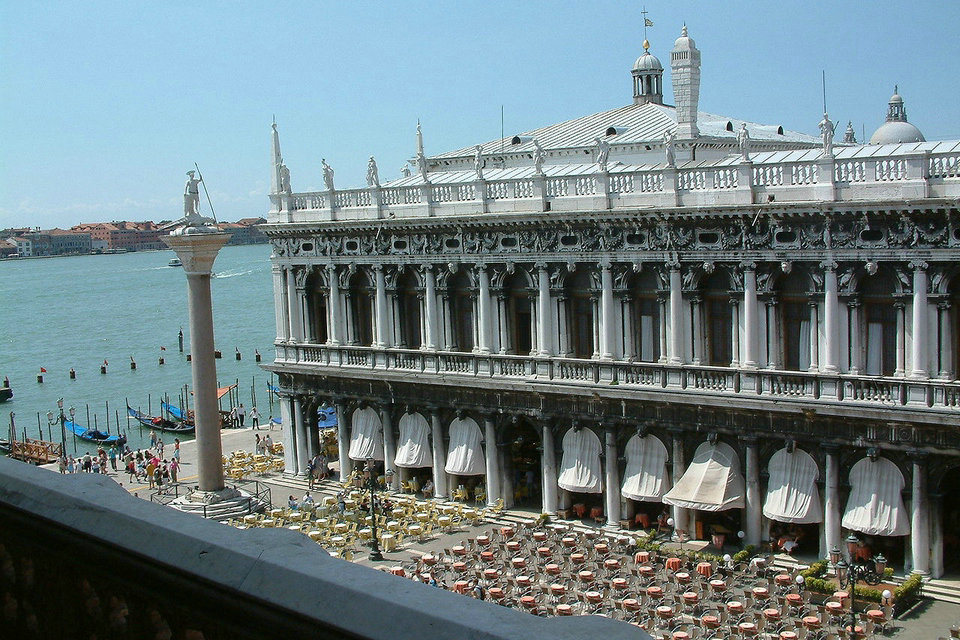 聖マルク国立図書館、ヴェネツィア、イタリア