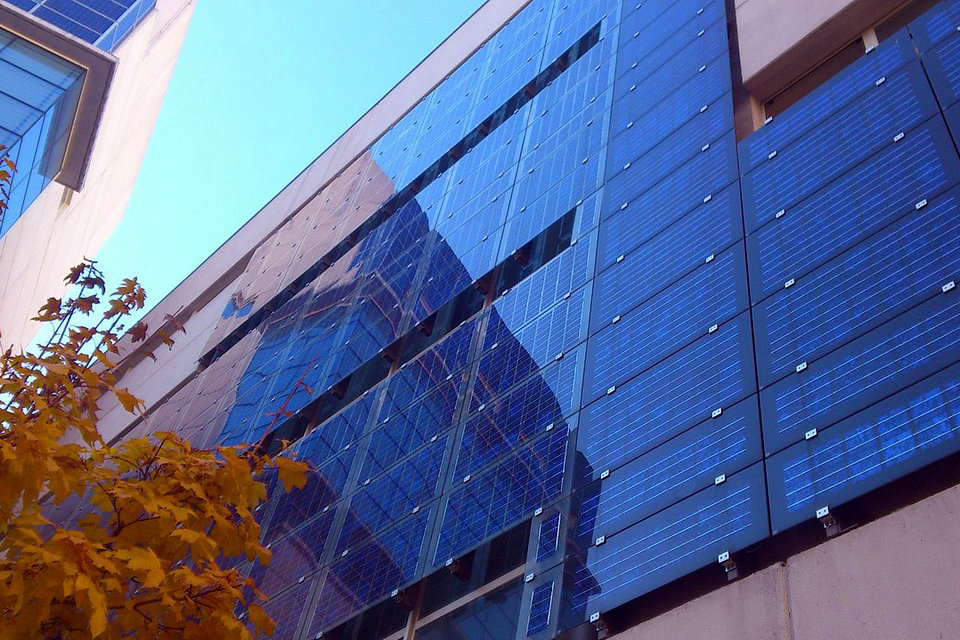 Fotovoltaica integrada em edifícios | HiSoUR Arte Cultura Exposição