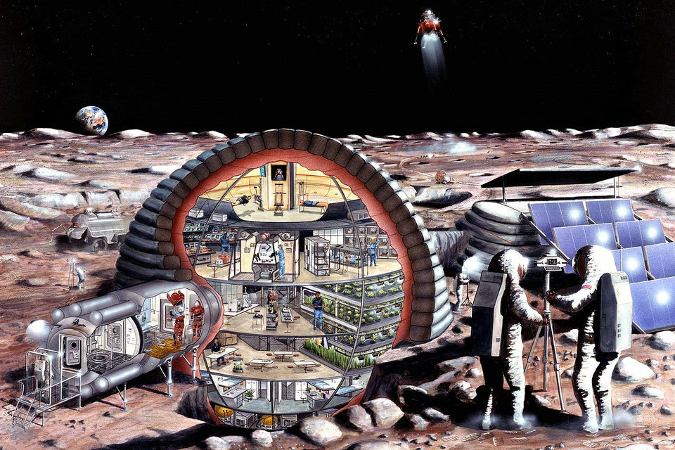 Tourism on the Moon
