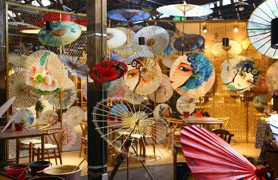 Moderner Regenschirm, chinesisches Regenschirm-Museum