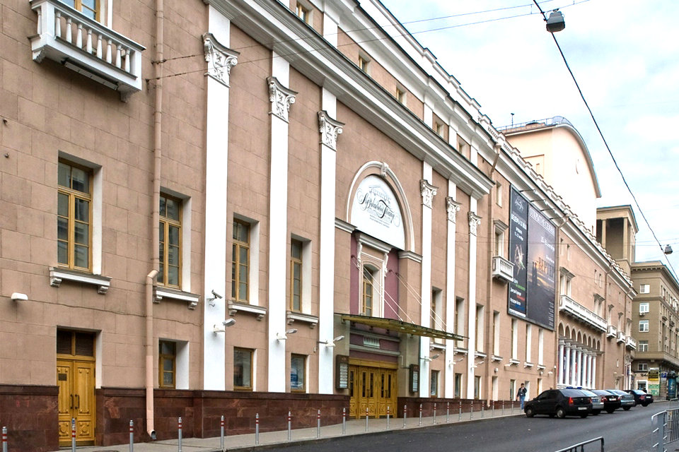 स्टैनिस्लावस्की और नेमीरोविच-डैनचेंको थियेटर, मॉस्को, रूस