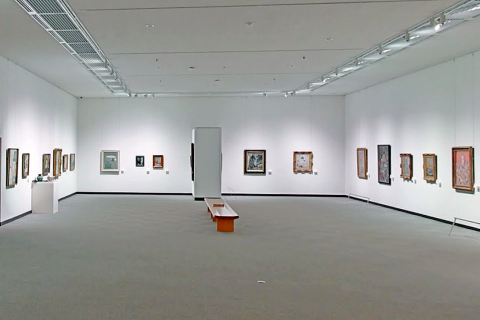 معرض دائم ، متحف محافظة مي للفن