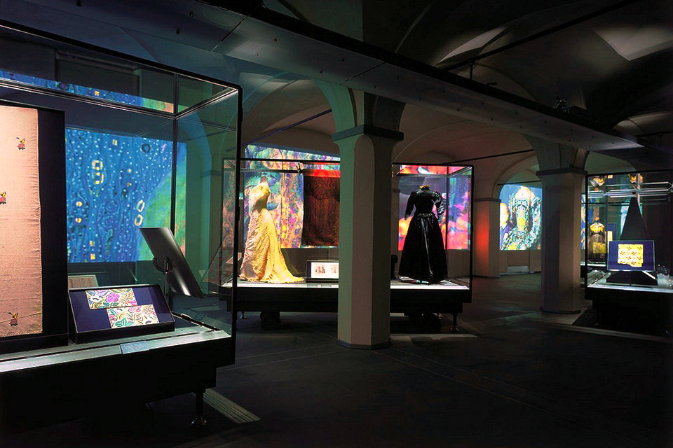Raum der historischen Textilien, Italien Textilmuseum