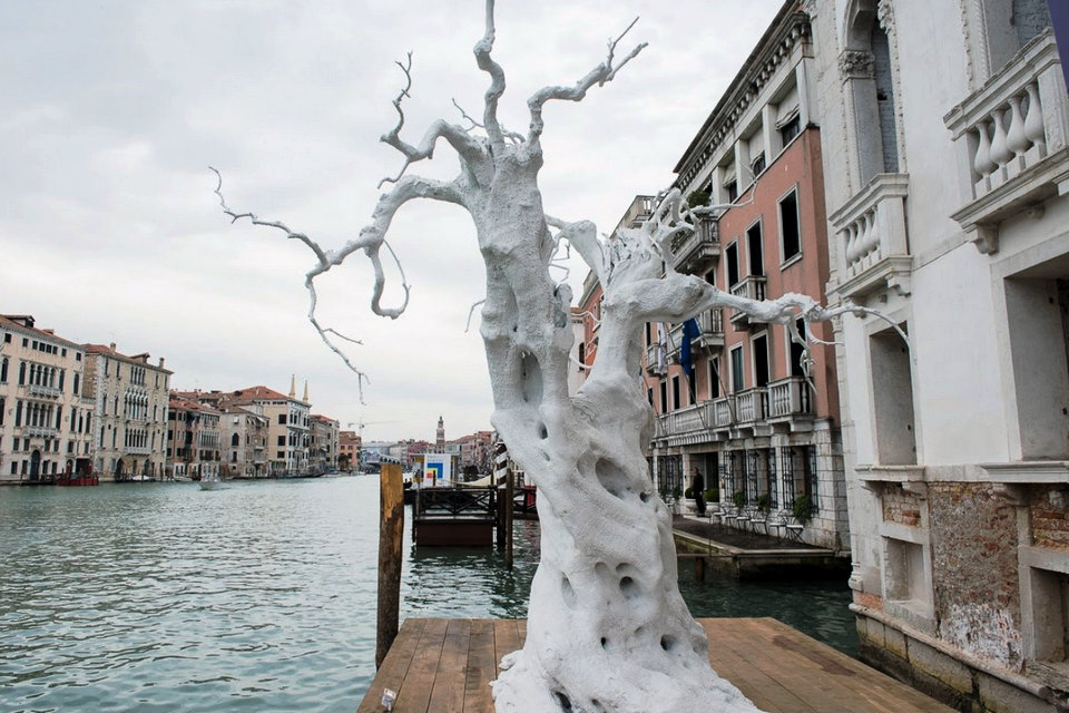 Aserbaidschan Biennale Venedig 2015, Italien