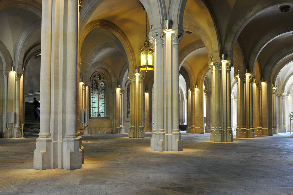 Térreo, prédio histórico da Universidade de Barcelona, ​​Espanha