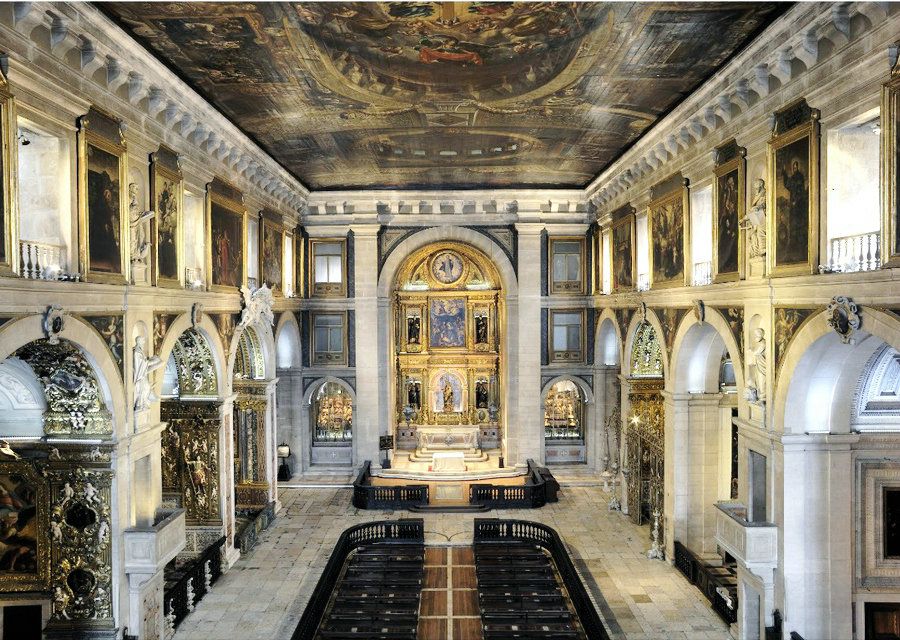 Cappelle principali e altari sul lato nord, Chiesa di San Rocco a Lisbona