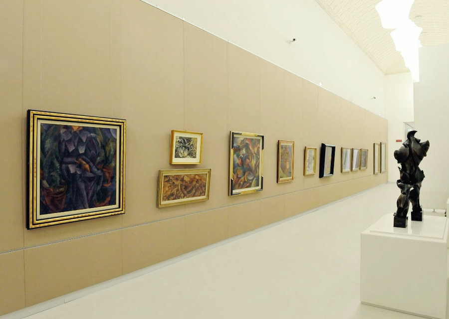 20 세기 박물관 움베르토 보치 오니 (Umberto Boccioni)의 방