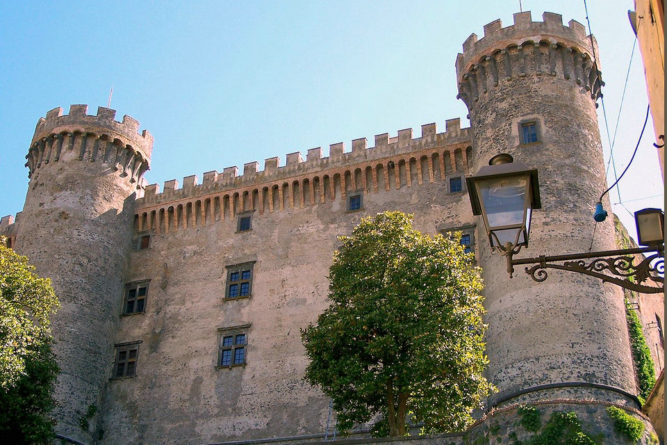 Castelo Orsini-Odescalchi, Bracciano, Itália