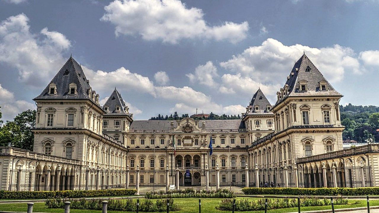 Valentino Castle, Turin, Italy | HiSoUR - So You Are