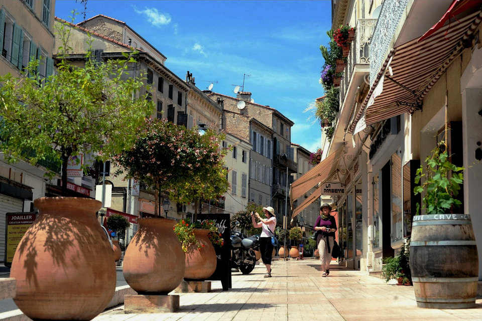 Olaria, cerâmica e argila em Vallauris, Alpes-Maritimes, França