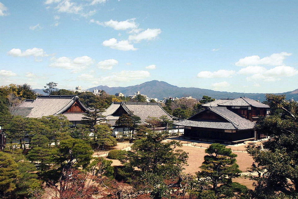 Castelo de Nijo e área de Nishijin, rota turística de Kyoto, Japão