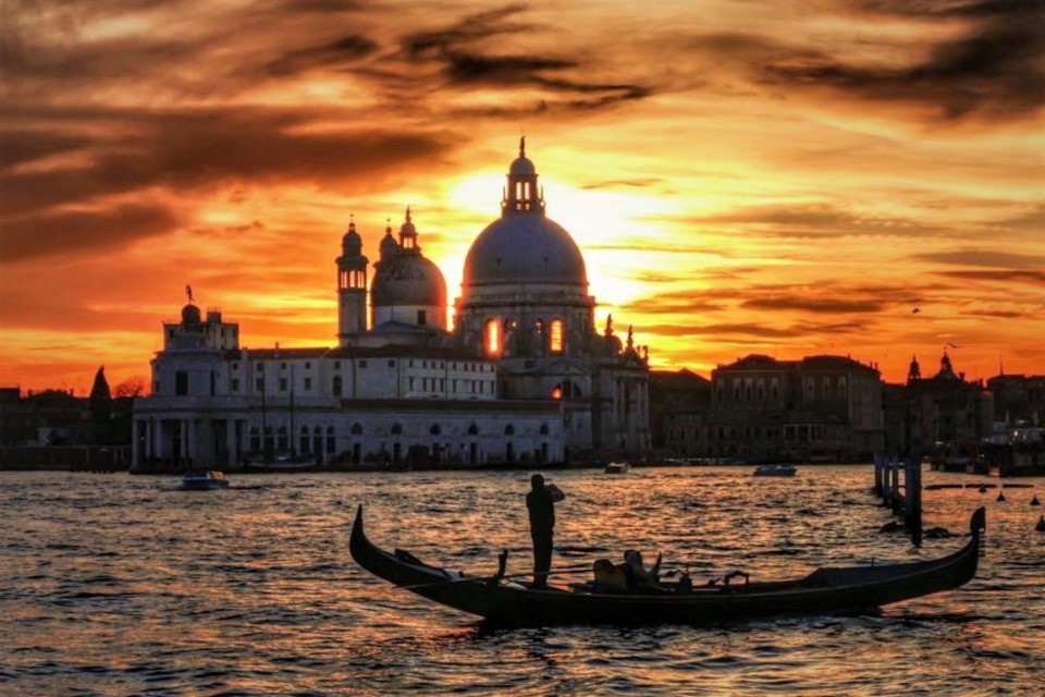 वेनिस धार्मिक वास्तुकला पर्यटन, इटली की यात्रा गाइड
