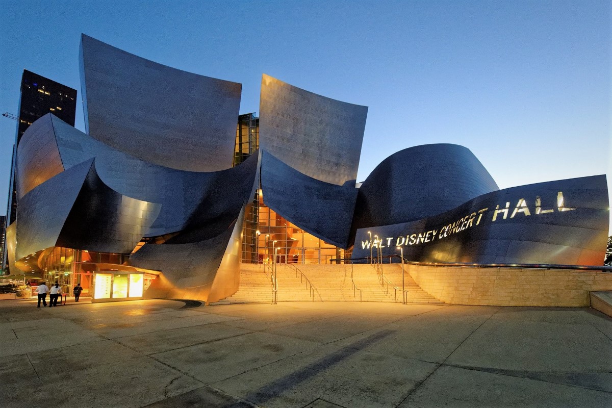 Tour guiado de Walt Disney Concert Hall, Los Ángeles, California, Estados Unidos