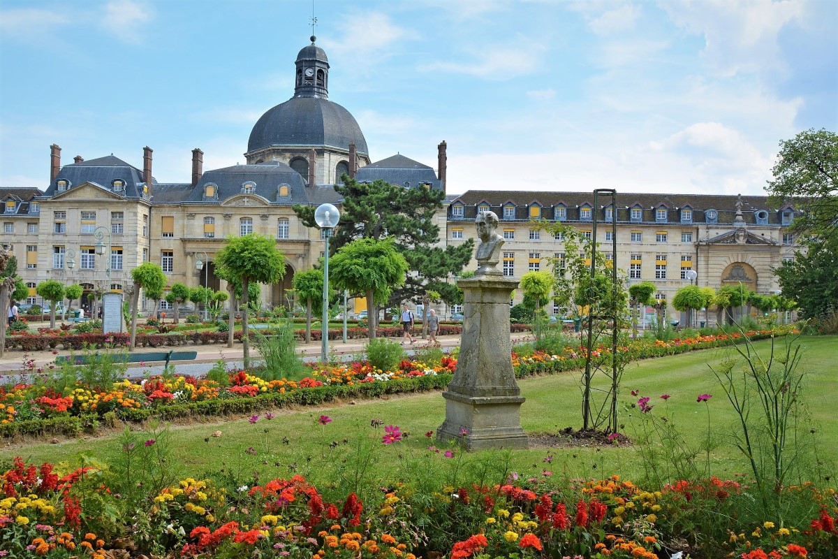 Guide Tour of the 13th arrondissement of Paris, France