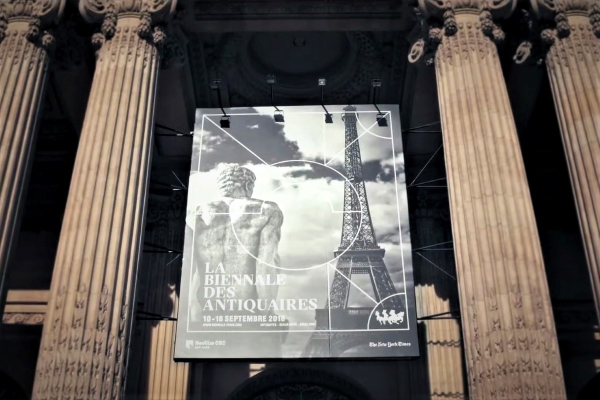 Mirar hacia atrás de la Biennale des Antiquaires 2016, París, Francia