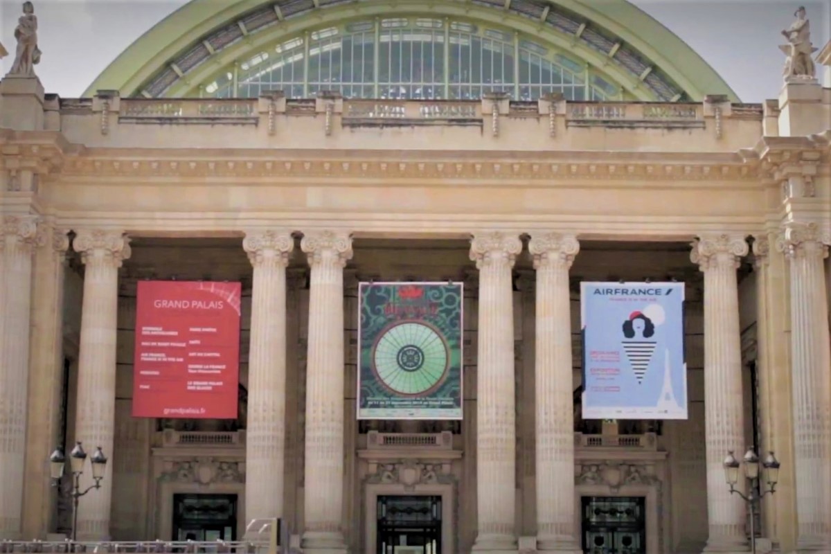 Mirar hacia atrás de la Biennale des Antiquaires 2014, París, Francia
