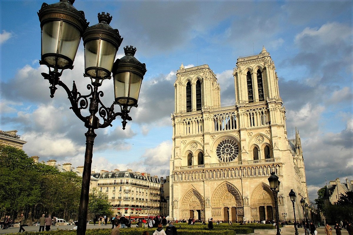 Notre-Dame de París, Francia