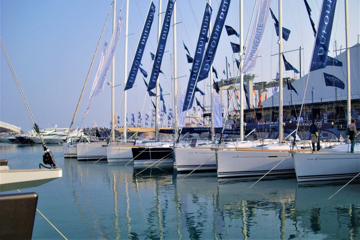 Blick zurück auf die Genoa International Boat Show 2021, Waterfront Marina, Genua, Italien
