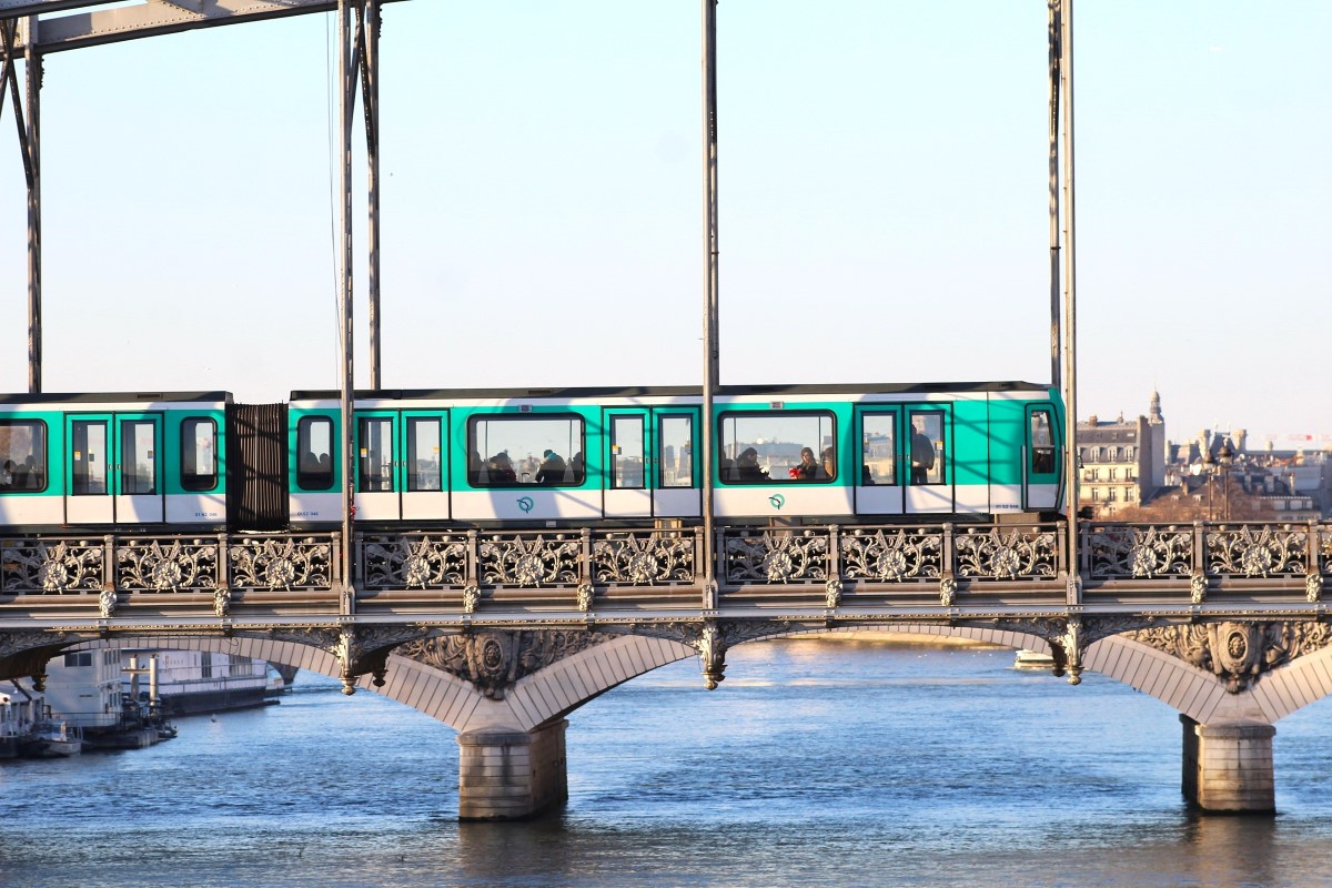Grand Paris Express — новый удобный способ путешествовать по пригородам Парижа и Иль-де-Франс.